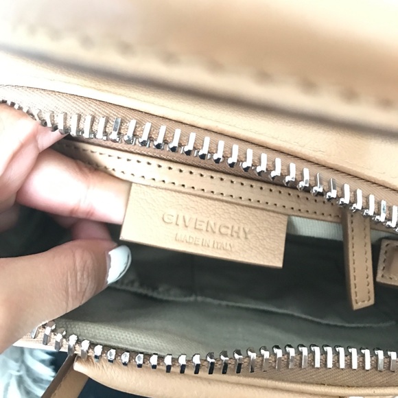 Givenchy Antigano Mini bag - Picture 7 of 8