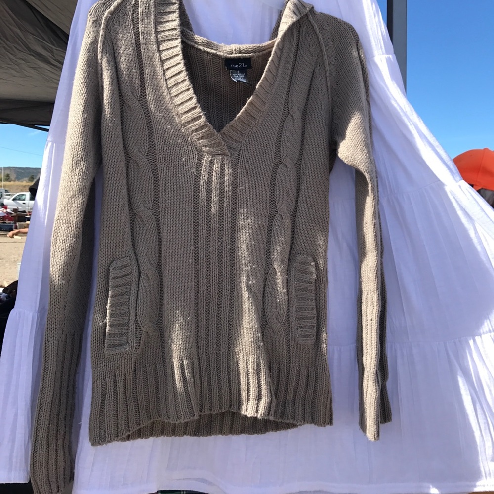 Sweater