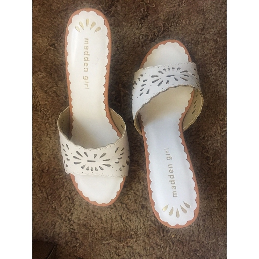 Madden Girl G-Corona Pumps White Paris Size: 8.5