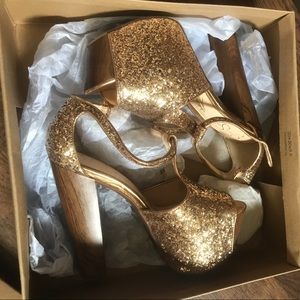 Jessica Simpson Danyy Heel