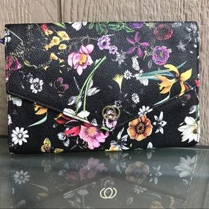 Floral Clutch