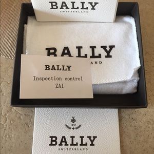 Bally mens card holder