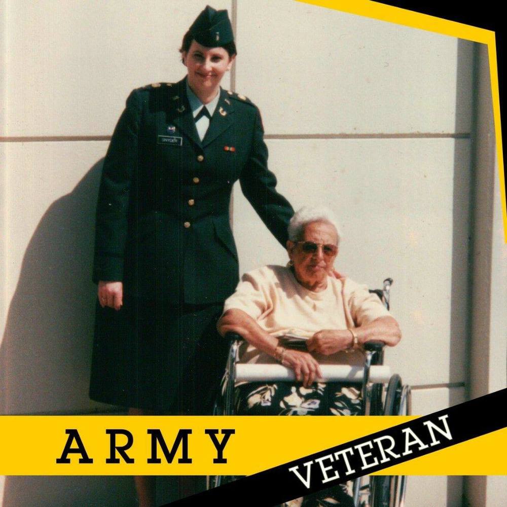 Meet your Posher, Jenifer