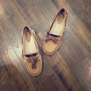 Naturalizer leopard print boat shoes!