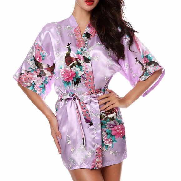 Mei Yesida Other - MEI YESIDA  Lavender Silk Satin Kimono Style Robe