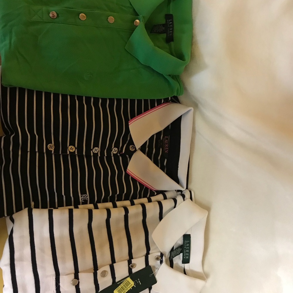 BUNDLED!!!!  1x Ralph Lauren polo style shirts.
