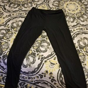 LuLaRoe black leggings (OS)