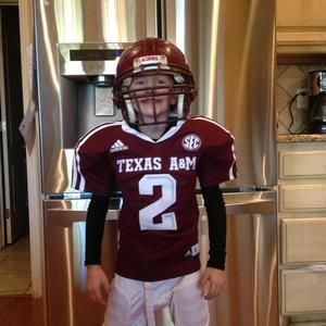 Meet your Posher, Leslie