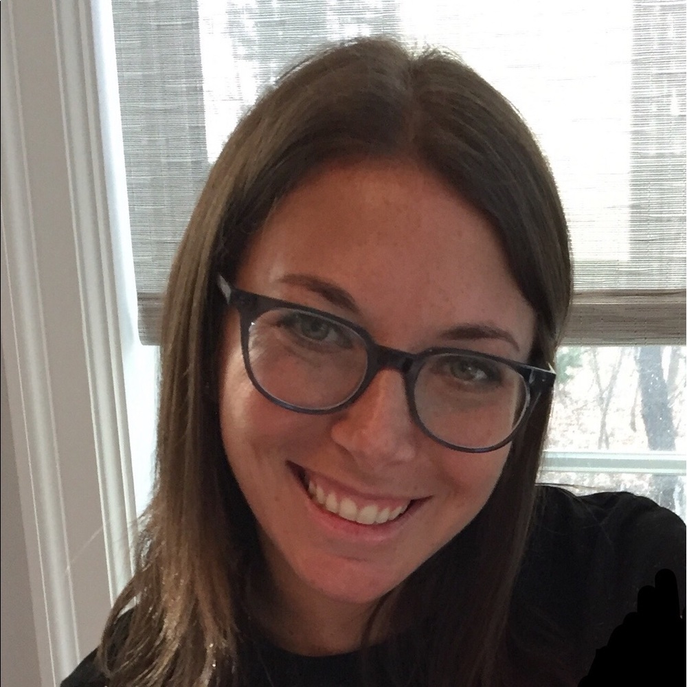 Meet your Posher, Lori