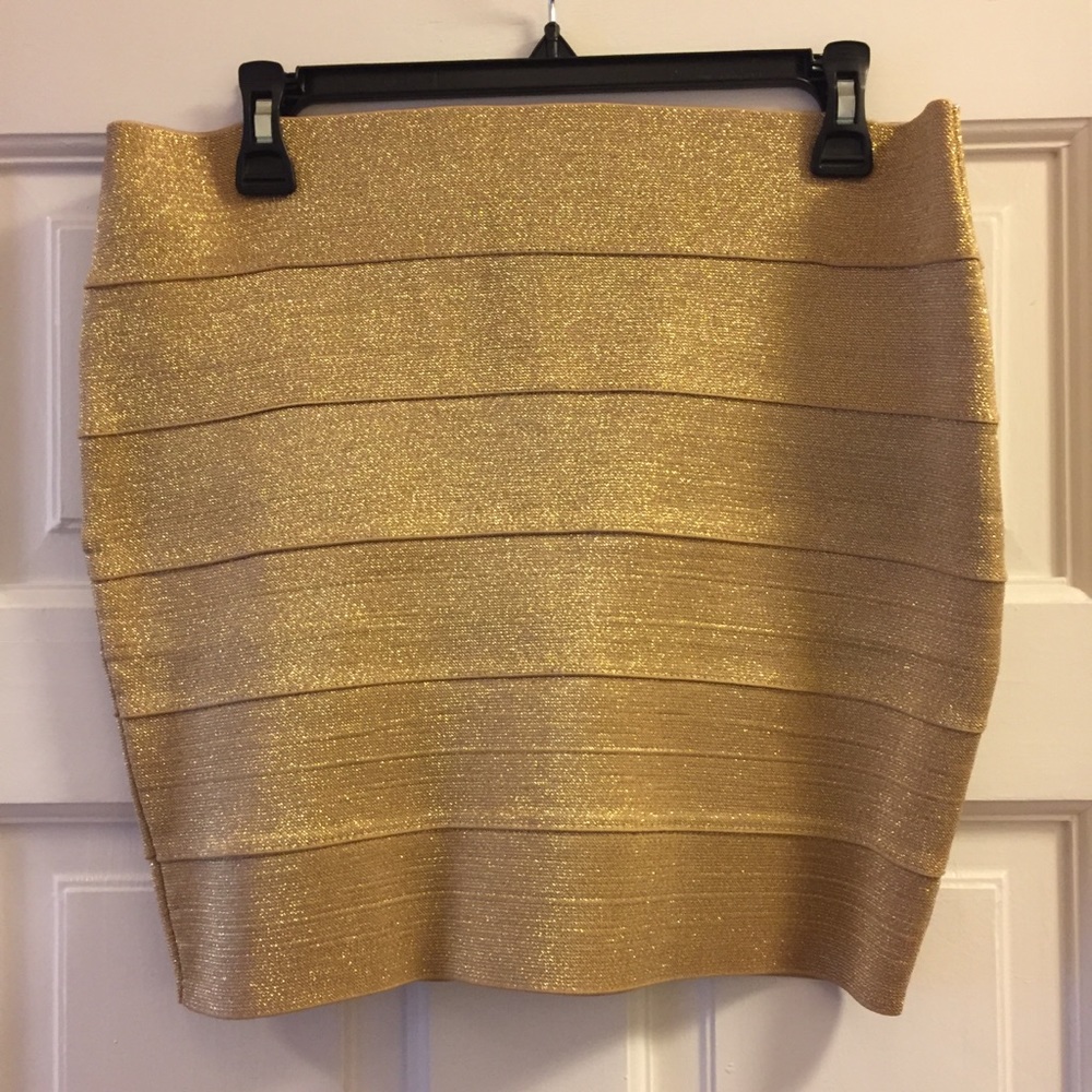 Gold bodycon skirt