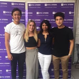 Meet your Posher, Le anh