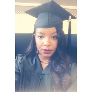 Meet your Posher, Alexis