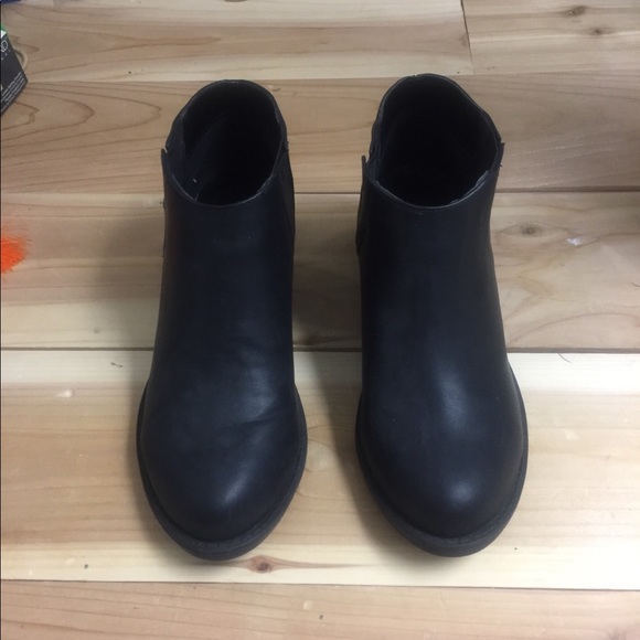 Black booties - Picture 2 of 2