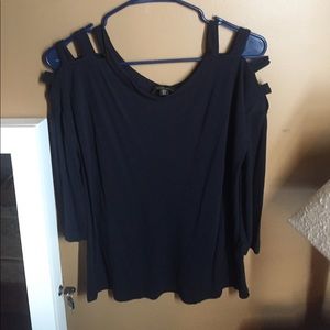 Cut out shoulder 3/4 sleeve navy shirt S