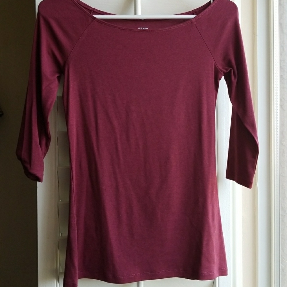Old navy top.