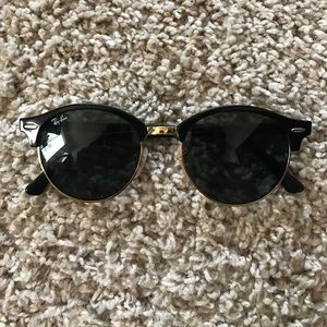 Ray ban sunglasses