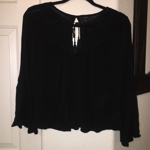 black flowy top
