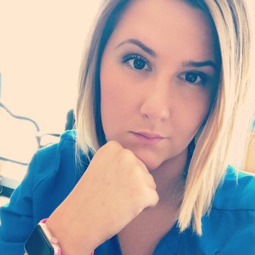 Meet your Posher, Pamela