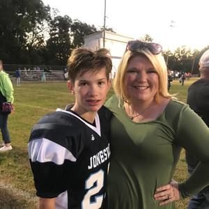 Meet your Posher, Danielle