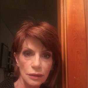 Meet your Posher, Janine