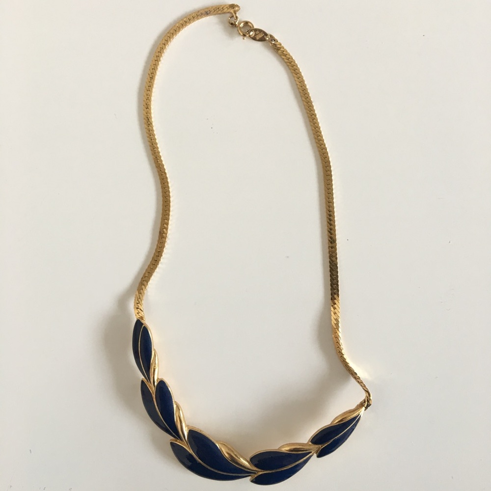 Vintage Trifari Necklace