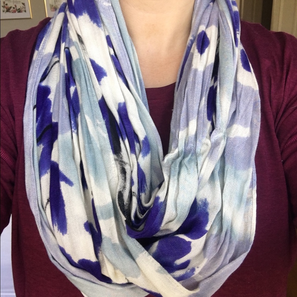 Blue and white infinity scarf