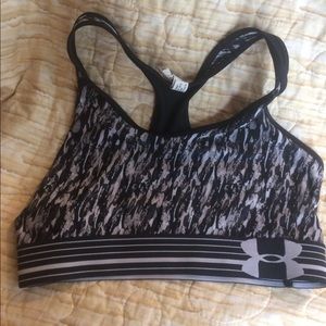 Under Armor sports bra never used