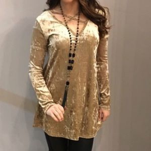 Champagne gold velvet Piko top