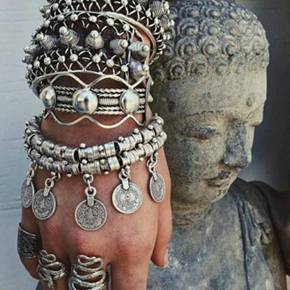 Boutique By The Bay Jewelry - Coastal Coin Bracelet