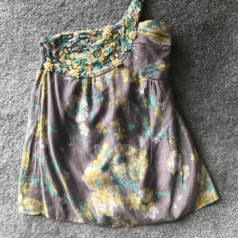 One shoulder tank with bead detail
