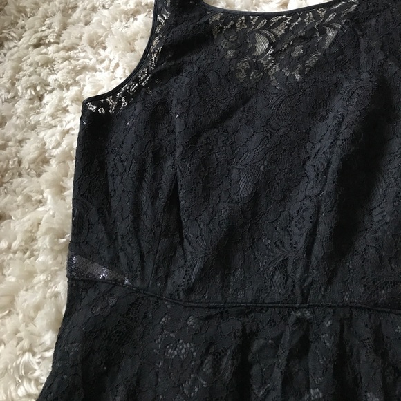 Calvin Klein Lace Dress with Sequin accents - Picture 3 of 4