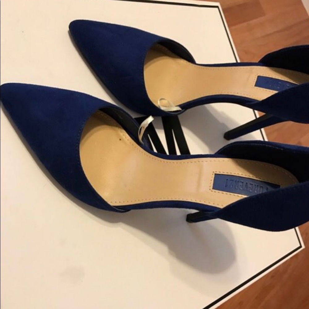Blue Pointy Heels