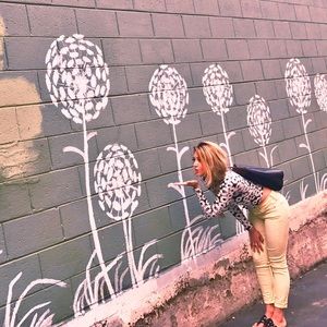 Meet your Posher, Eva