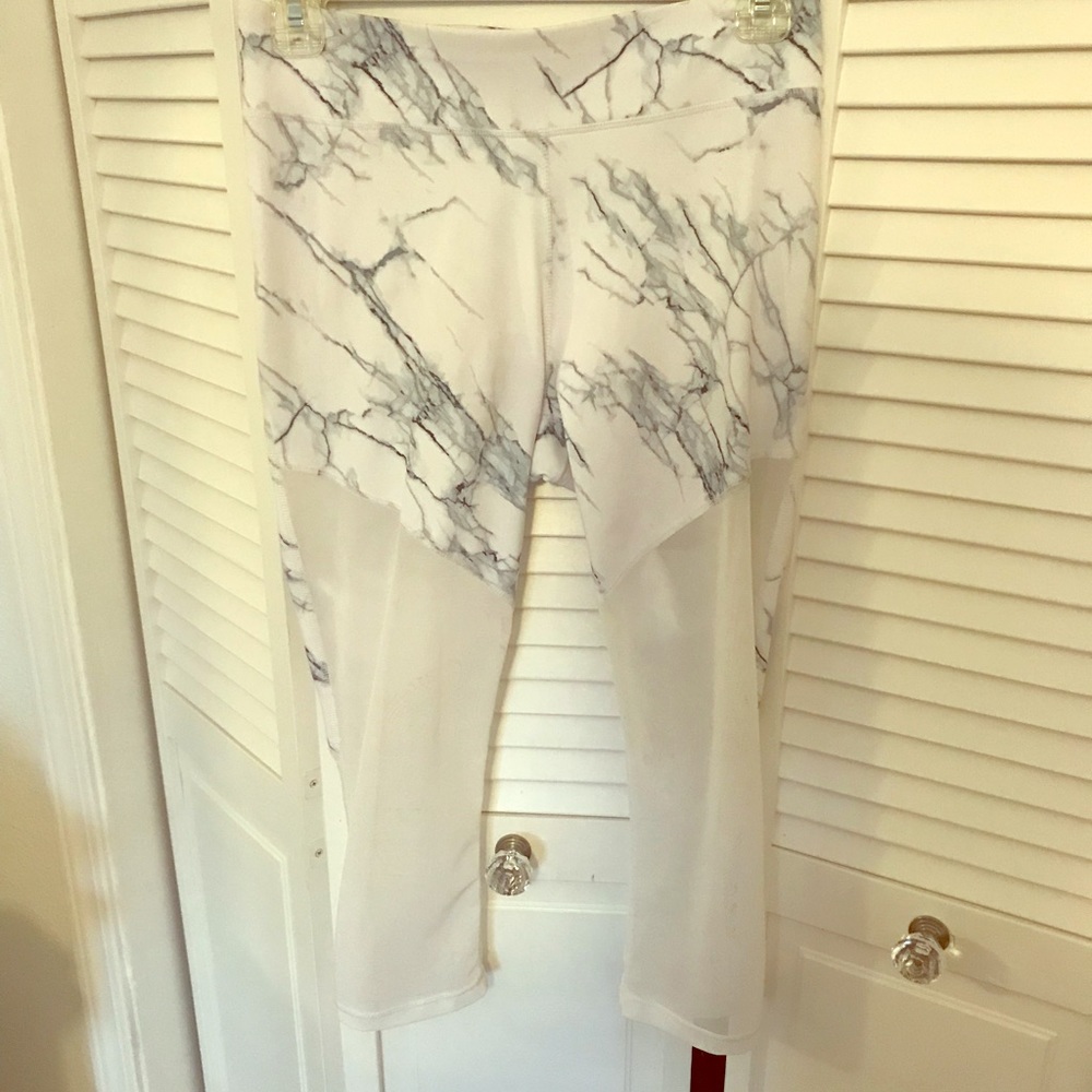 Ziane Marble Leggings