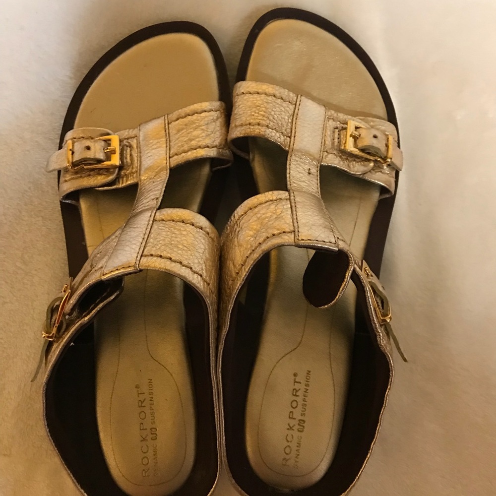 Size 9 ROCKPORT slides