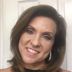 Meet your Posher, Sharee