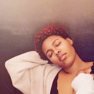 Meet your Posher, Annora