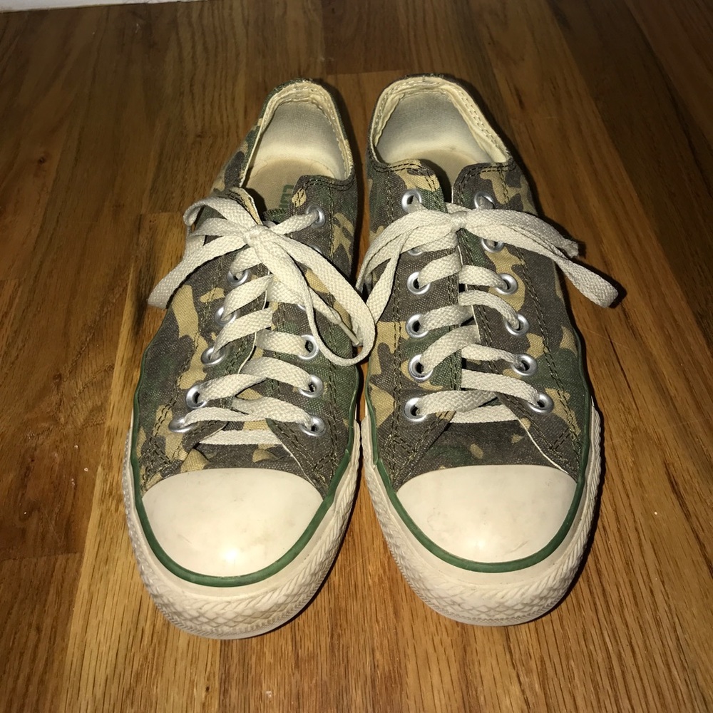 Camouflage Converse