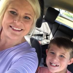 Meet your Posher, Melissa