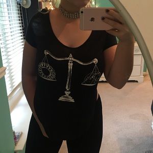 graphic tee