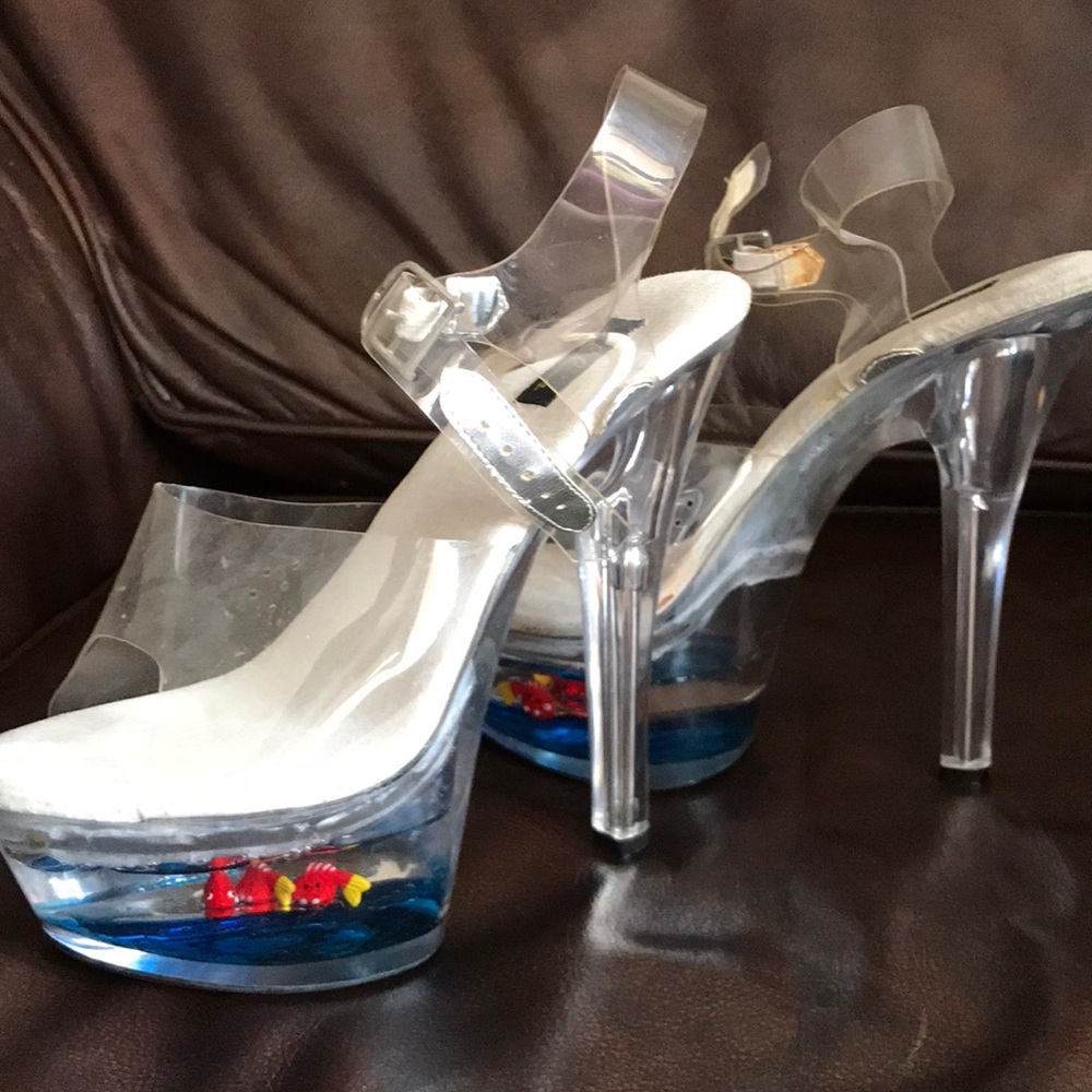Floating Fish 🐠 High Heels