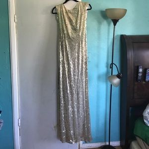 Long dress gold