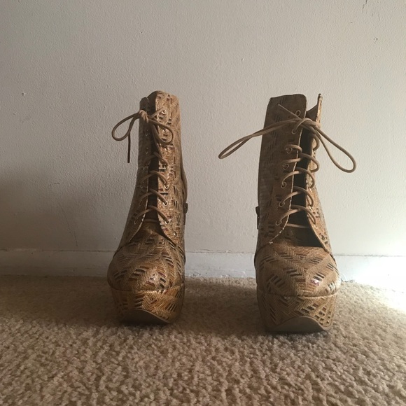 Vintage ice skate platform shoes - Picture 2 of 3