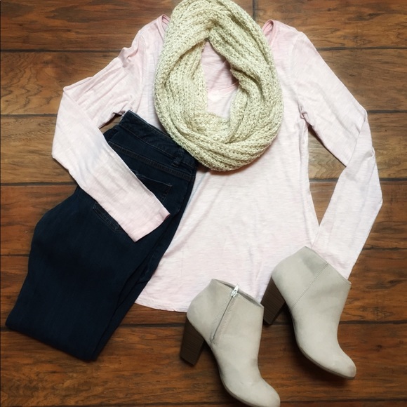 Maurices Tops - Maurices long sleeve pink burnout shirt
