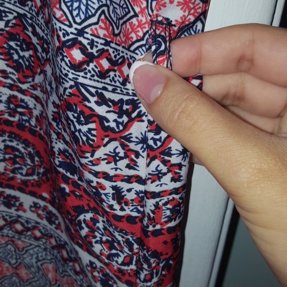 Patterned Dress - Picture 4 of 8