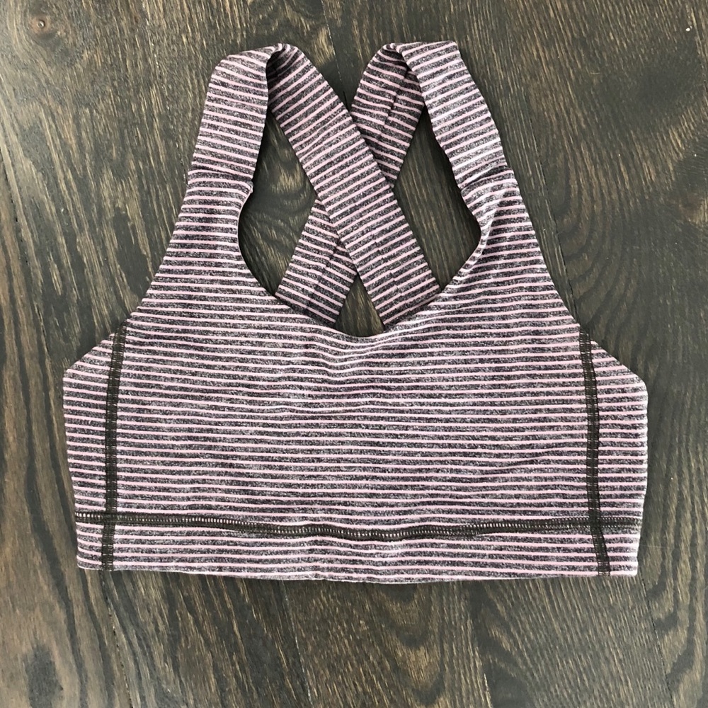 3 Lululemon size 6 sports bras