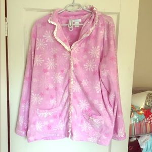 🍂🤩Bundle 4 for 25$🤩🍂 Snowflake pink pajamas