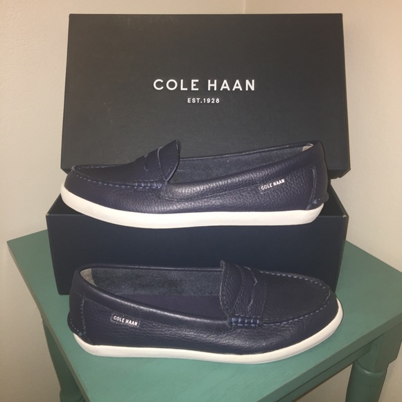 cole haan nantucket loafer navy