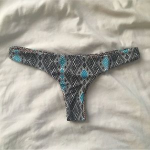 Thai Hookipas // ACACIA