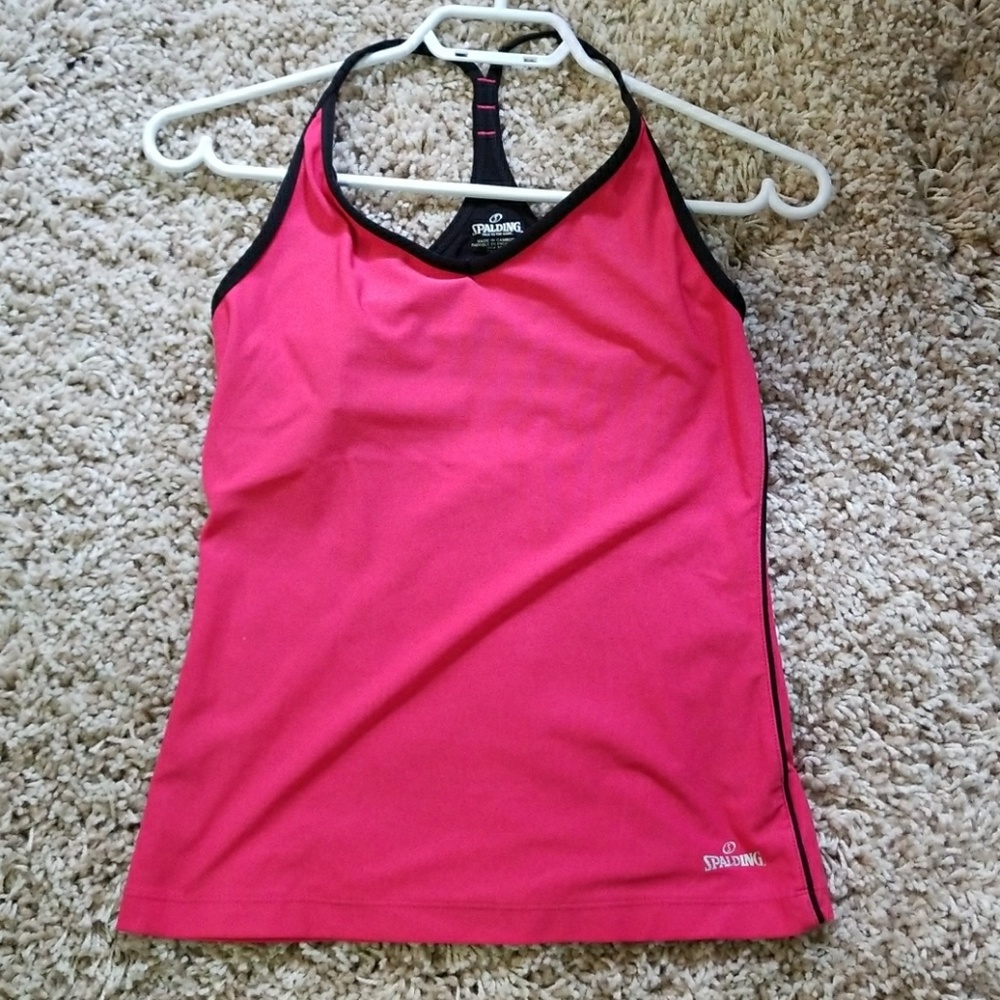 Workout tank with built-in bra